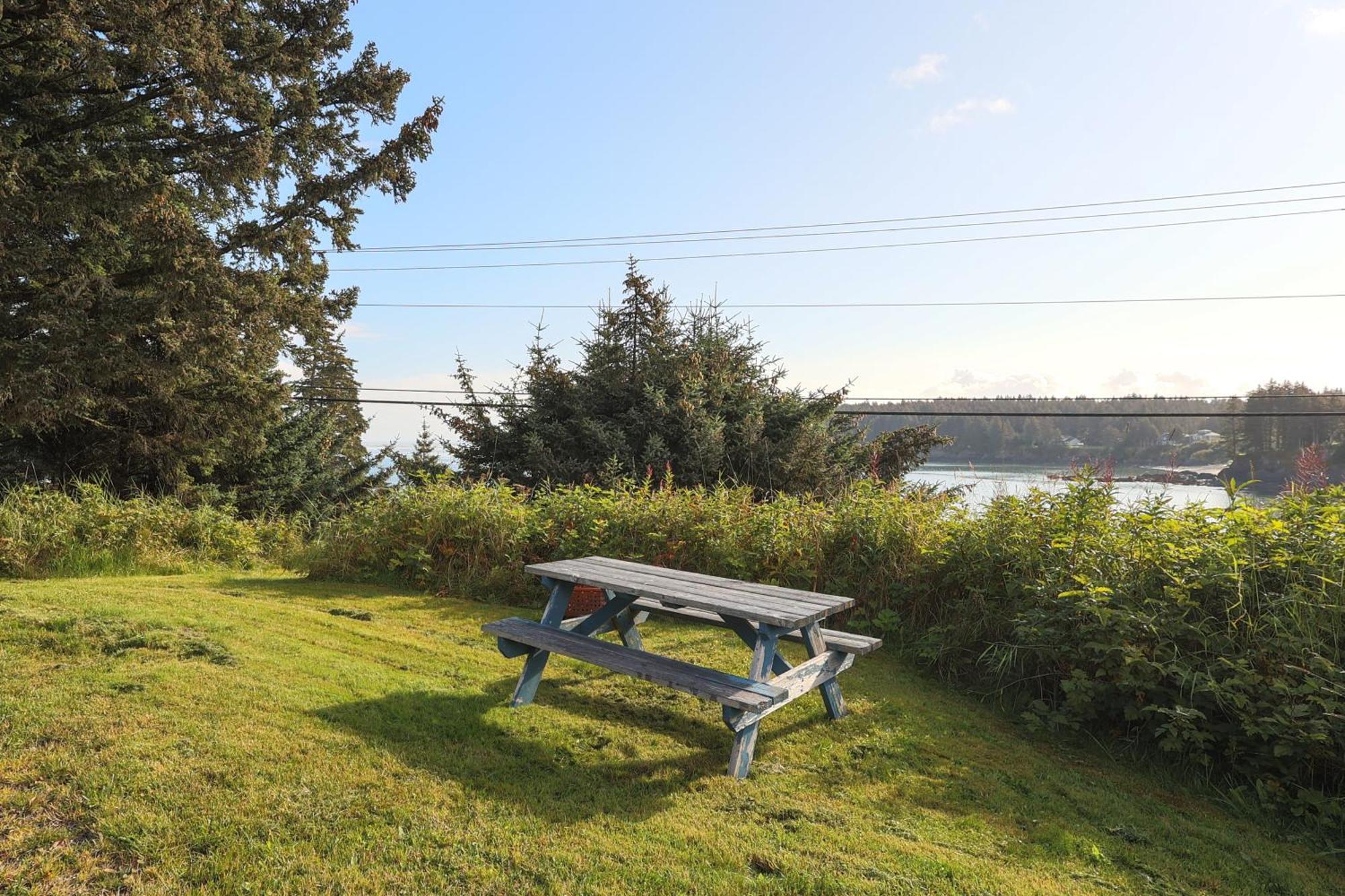 The Rogue Wave-Beach Access, Ocean Views, Private Kodiak Buitenkant foto