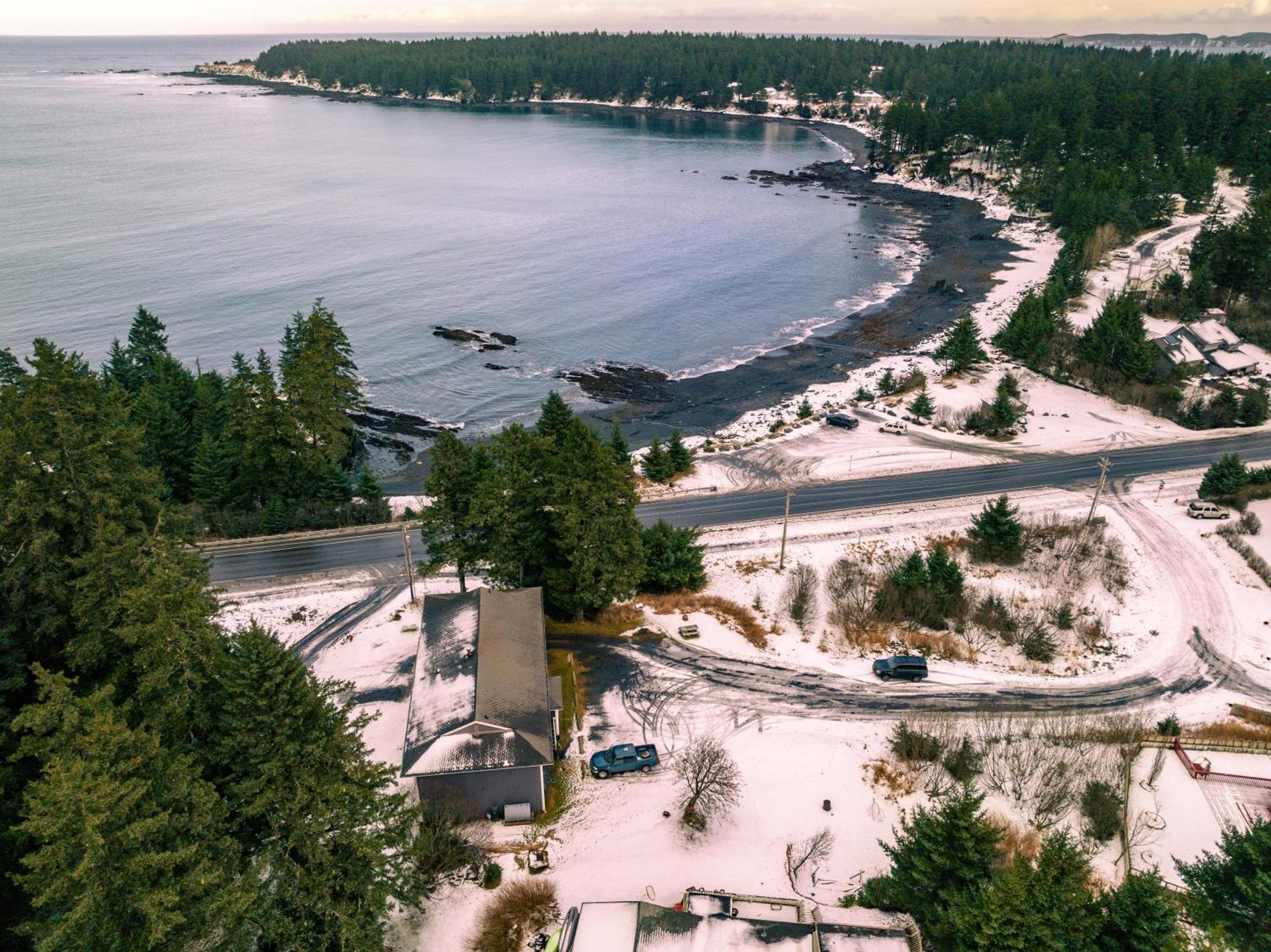The Rogue Wave-Beach Access, Ocean Views, Private Kodiak Buitenkant foto